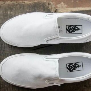 Vans slip on