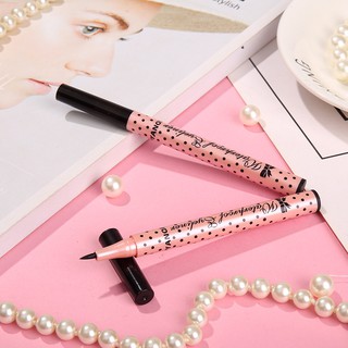 Yanqina Polka Dot Pink Waterproof Eyeliner อายไลเนอร์ แบรนด์ญี่ปุ่น กันน้ำ100% บิวตี้บล๊อคเกอร์จากต่างประเทศเทคะแนนให้หม