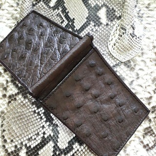 กระเป๋าMoney clipของแท้ใหม่ all bpdy ostrich wallet skin brown