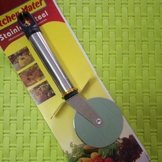 มีด Pizza Cutter มีดพิซซ่า​ มีดกลิ้ง มีดแบ่ง ตัดแป้ง พิซซ่า​ เบเกอรี่​