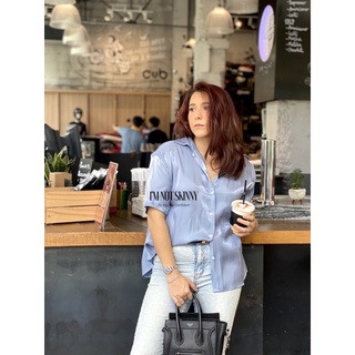 Pearl Blue แขนสั้น ผ้าเงา ไม่คัน ทรง Oversize