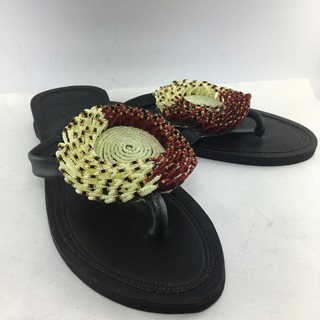 รองเท้าแตะหนังแท้(Maasai sandals, African sandals) ปักลูกปัดสีขาว แดง ดำ ทองนำเข้าจากเคนย่า Size 39 ยาว 25 cm