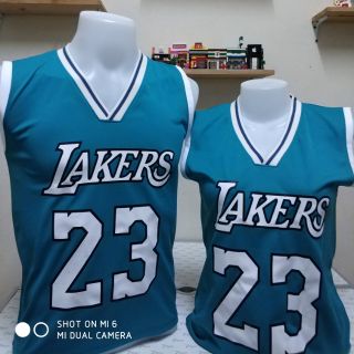 เสื้อบาสคอวี สกรีน "Laker 23"