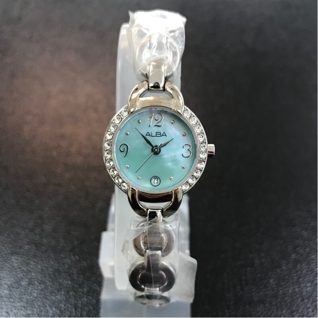 นาฬิกาข้อมือผู้หญิง ALBA หน้าปัดลายมุก สีฟ้า