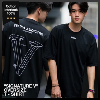 🔥ลดเพิ่ม 120.- CODE: VEKOC1🔥 - เสื้อ Oversize รุ่น "Signature V" - สี Black | Velika