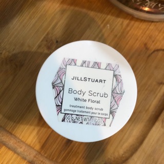 ใหม่ ส่งฟรี Jill Stuart body scrub ขนาดพกพา กลิ่น white floral พร้อมส่ง