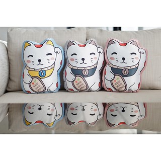 หมอนของขวัญพร้อมส่ง Maneki-neko (lucky cat)