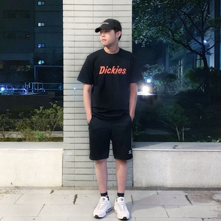 ใหม่ เสื้อยืดแขนสั้น ผ้าฝ้าย พิมพ์ลาย Dickies สไตล์คลาสสิก สําหรับผู้ชาย และผู้หญิง