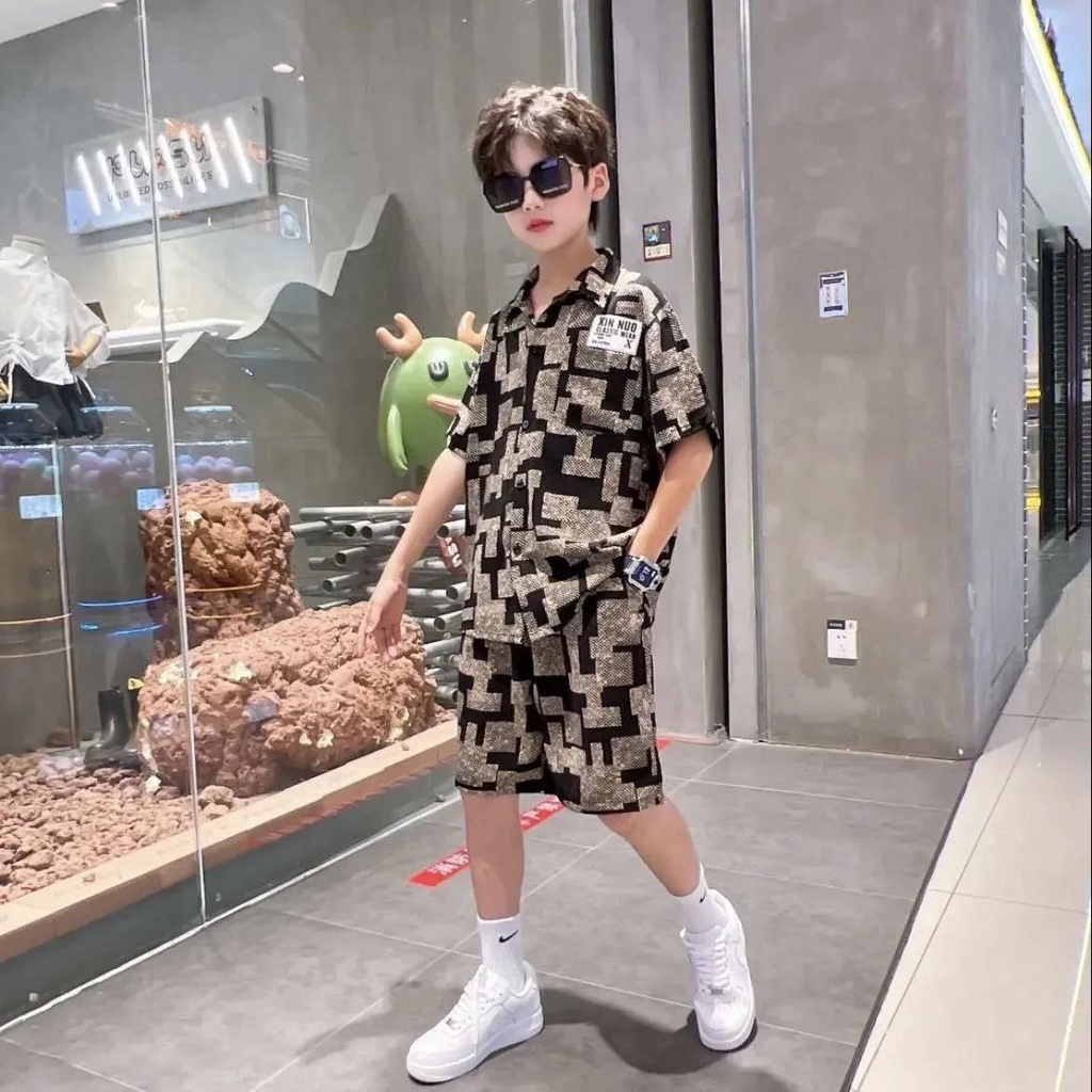 💖Pinx💖เด็กชายฤดูร้อนชุดชีฟอง 2022 เวอร์ชั่นเกาหลีใหม่ของต่างประเทศในช่วงฤดูร้อนของเด็กใหญ่กางเกงขาสั้นเสื้อเชิ้ตแขนสั้