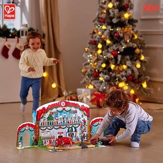 Hape Mainan Kayu Set Kereta Api Kota Musim Dingin Railway Set Advent Calender Mainan Edukasi Anak 3 Tahun ke Atas gambar 4
