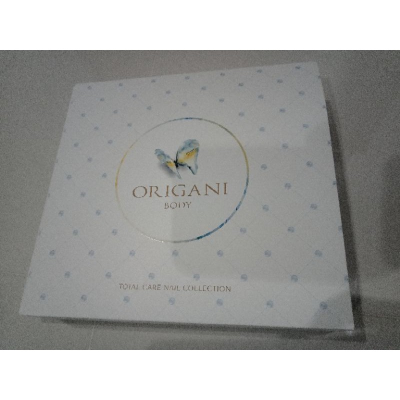 origani Total care kit for nails and hands ส่งต่อชุดดูแลเล็บ(ชุดขัดและเคลือบเล็บวาว)
