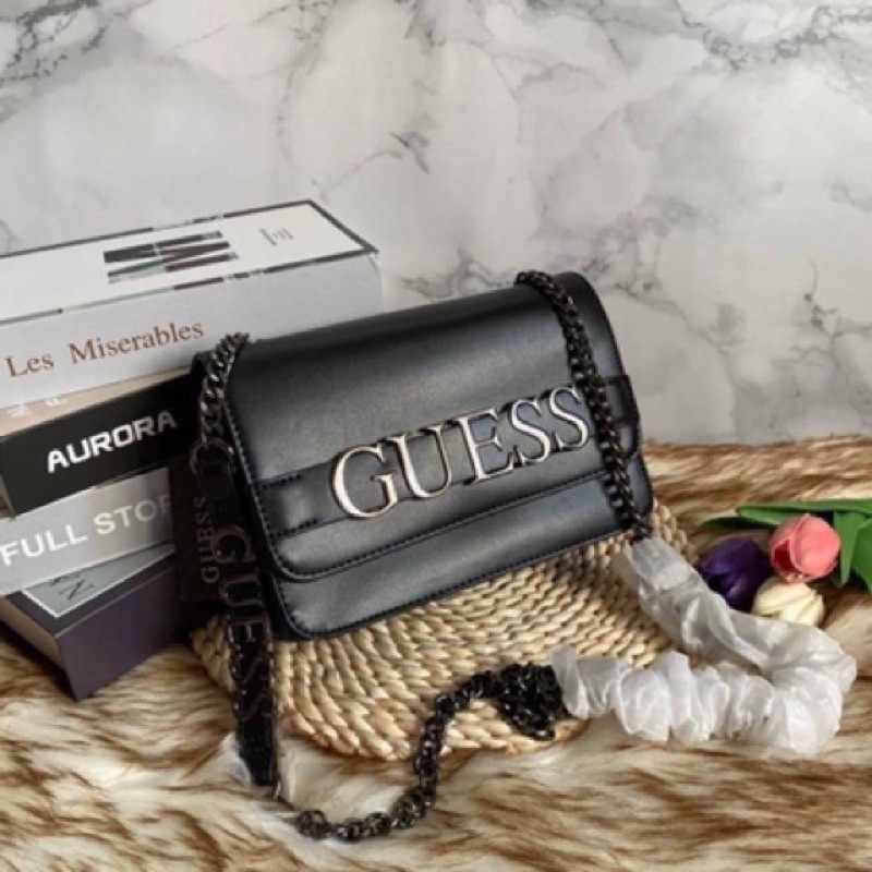 พร้อมส่งมีเก็บเงินปลายทาง❤️ กระเป๋า guess แท้ outlet ❤️ดูเรียบหรู ใช้ได้ทุกงาน