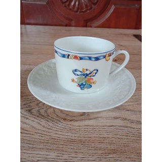 ชุดกาแฟ Limoges france แก้วกับจานแบรนด์เดียวกันแต่คนละลายนะคะ