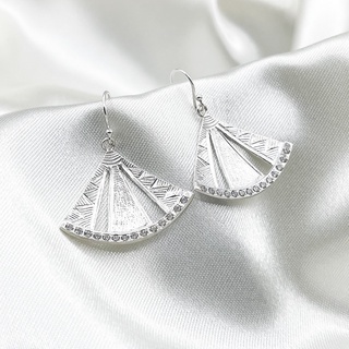 ต่างหูเงินแท้รูปสามเหลี่ยมประดับเพชร CZ : DSP 925 Sterling Silver Earing [ESCZ0179]