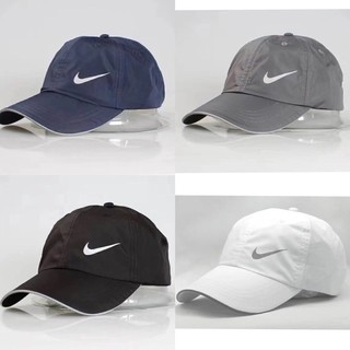 พร้อมส่งNike Womens Featherlight Running Cap💯