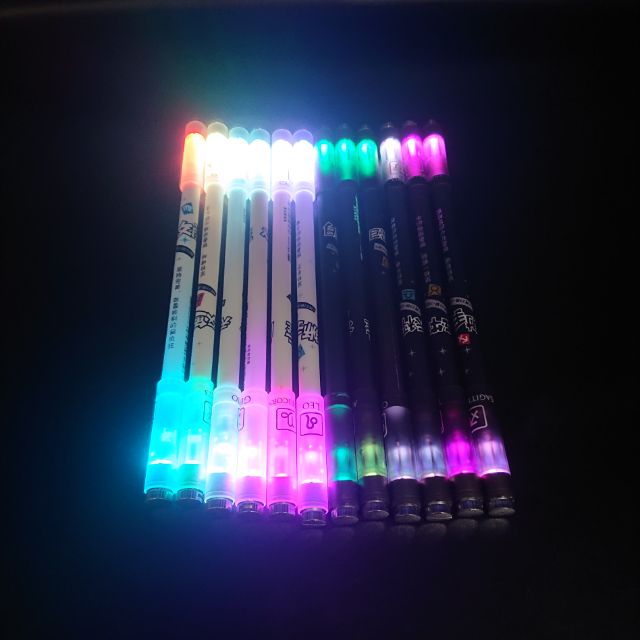 ปากกาควง​ 12​ ราศี​ สุดฮิต​ ราคาถูก​ ❤️​ แสงสีครบ​ เขียนได้ลื่น​ เลือกราศีของตัวเองได้เลยจ้า💗❤️