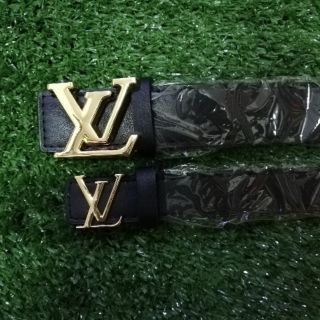 พร้อมส่ง ++ เข็มขัด แฟชั่นผู้หญิง  แบรนเนม LV