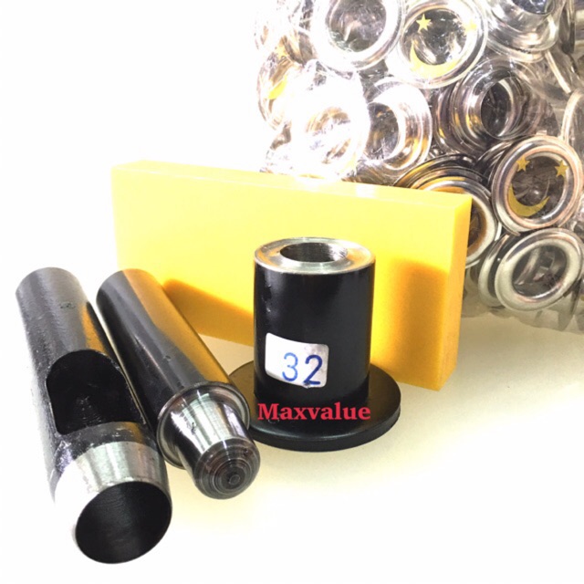 สุดคุ้ม❗️ชุดตอกตาไก่#32 รู 19 มิล ฟรี‼️เขียง+ตาไก่และแหวน 100ชุด พร้อมใช้😊