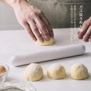 โปรๆ Cakeland Rolling Pin Non-stick ไม้นวดแป้ง ไม้นวดแป้ง ญี่ปุ่น ของแท้ญี่ปุ่น ป้องกันเชื้อรา มี2ขนาดให้เลือก
