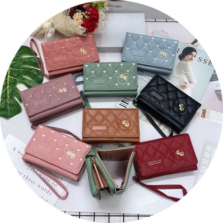 816# กระเป๋าสตางค์3พับ ใบกลาง น่ารัก👛👛 ช่องซิป 1 ช่อง ️ช่องใส่บัตร 8 ช่อง ️ใส่แบงค์เต็มใบได้