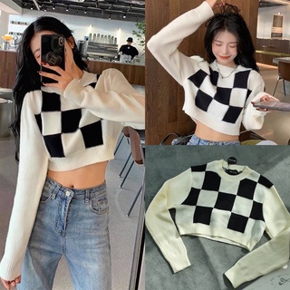 💫New💫(พร้อมส่ง)เสื้อไหมพรมเเขนยาวทรงครอป ทอลายตาราง