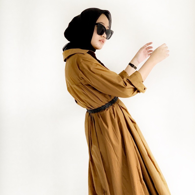 Syma เสื้อเชิ้ตตัวยาว