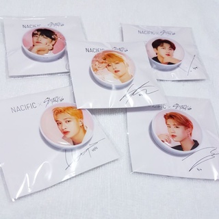 (พร้อมส่ง) stray kids grip tok nacific