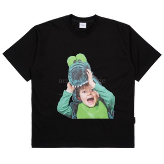 เสื้อยืดผ้าฝ้ายพิมพ์ลายขายดี [ADLV] 100% authentic UNISEX Over fit T-SHIRT (BABY FACE CROCODILE DOLL)