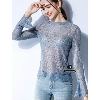 เสื้อผ้าลูกไม้หรูแขนยาว Long sleeve lace shirt