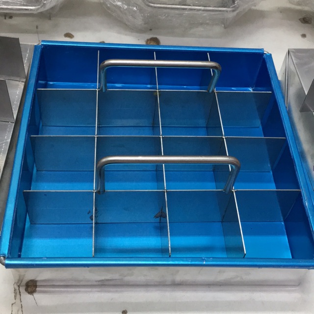 ที่แบ่งบราวนี่ ที่แบ่งเค้ก ช่องแบ่ง เฉพาะที่ตัด 7x7x2, 8x8x2, 9x9x2, 10x10x2 ,12x12x1.5 ที่ตัดบราวนี