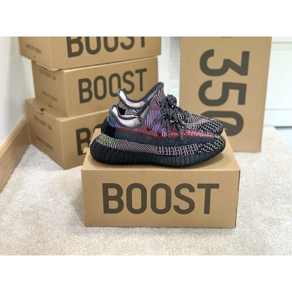 รองเท้า Yeezy 350 V2 “YECHEI” (NON-Reflective) FW5190