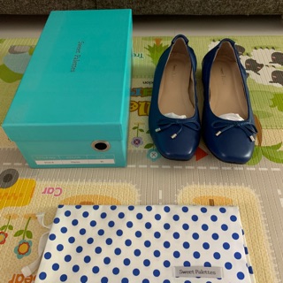 Sweet Palette size 40 สีน้ำเงิน