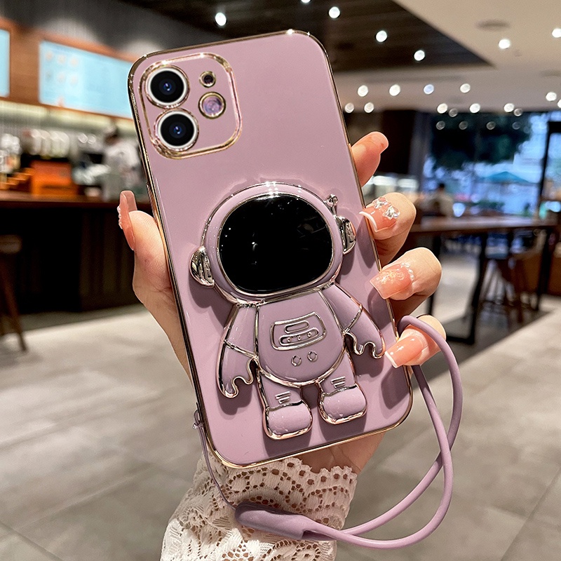 เคสโทรศัพท์สําหรับ iPhone 16 15 14 13 12 Pro Max มือถือแบบนิ่ม กันกระแทก กันรอยกล้อง ลายนักบินอวกาศ พร้อมขาตั้งวาง หรูหรา