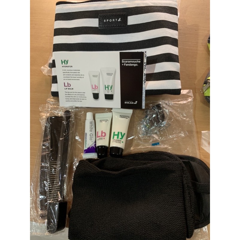 Amenity Kit EVA Air กระเป๋า THANN & SPORT