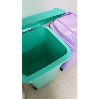 ถังพลาสติกเกรดเอ ใส่ผ้า 60ลิตร มีล้อ สีสันสวยงาม ไม่เหม็น