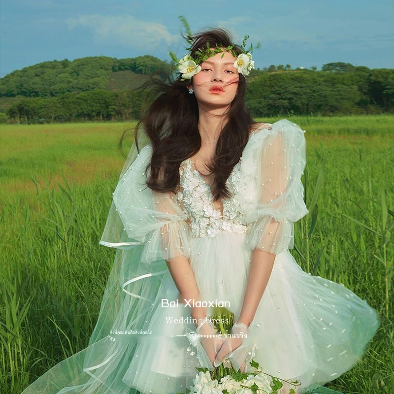 ชุดแต่งงานสีขาวสไตล์เจ้าหญิงหน้าสั้นหลังยาว