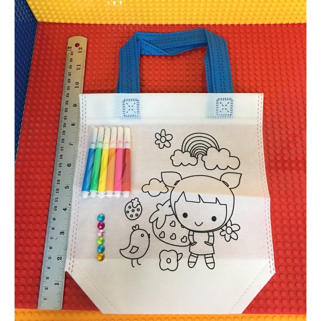 ถุงผ้า ระบายสี ผ้าสปันพร้อมสี 6 แท่ง เลือกลายได้ - spunbond bag + 6 pen