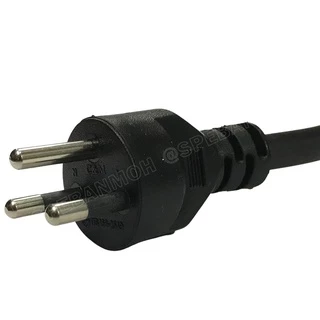[ 1 ชิ้น ] PC-6063 สายหล่อหัว 3x2.5sq.mm. สายหล่อปลั๊กไฟ VCT ขนาด 3 x 2.5 mm สายหล่อหัว VCT 3 x 2.5mm สายปลั๊กไฟสำเร็...