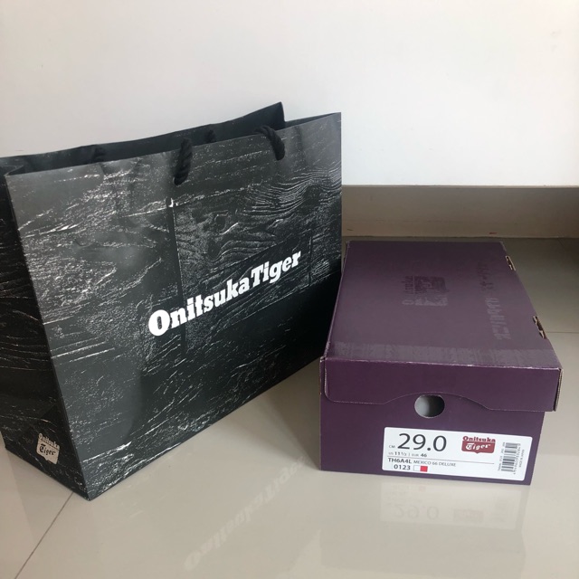 onitsuka tiger shopee