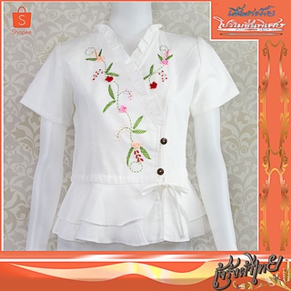 เสื้อขาวผ้าไทย ผ้าพื้นเมือง แขนสั้น ทรงเบี่ยงปักลาย งานHandmade