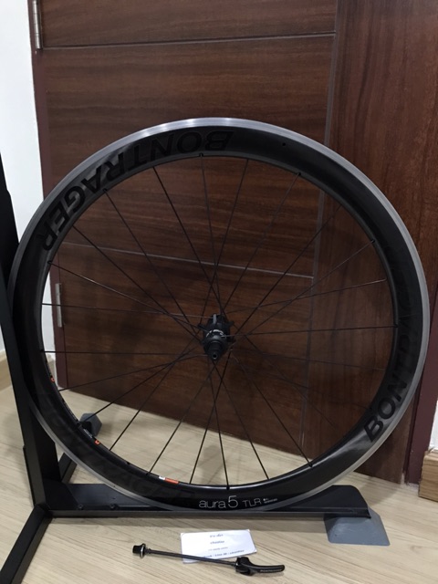 aura 5 tlr wheels