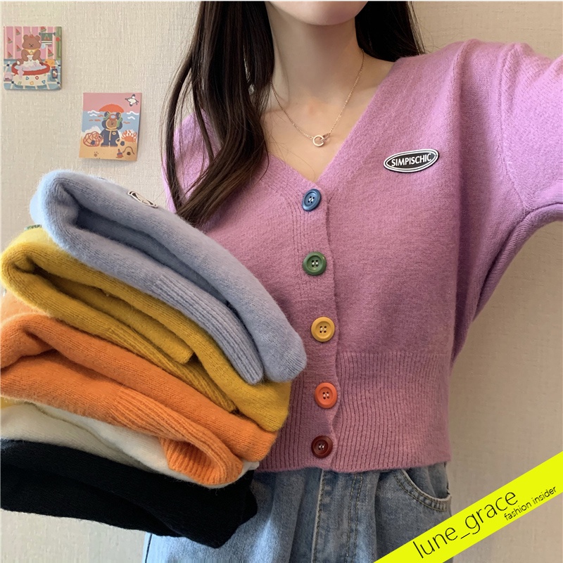 Lune  **พร้อมส่ง**  เสื้อไหมพรม​ แขนยาว คอวี cardigan กระดุม​หลากสี ถอดได้จริง K101
