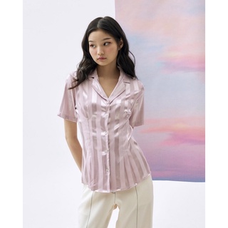 ส่งต่อ silky shirt ไซส์ S something apparels