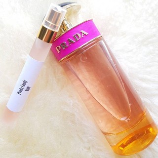 น้ำหอมแท้แบ่งขาย Prada Candy EDP  แท้ 100%  Prada มาพร้อมคอนเซ็ปต์ที่ใช้สีสันสดใส เพลงป๊อป และกลิ่นที่ลืมไม่ลง