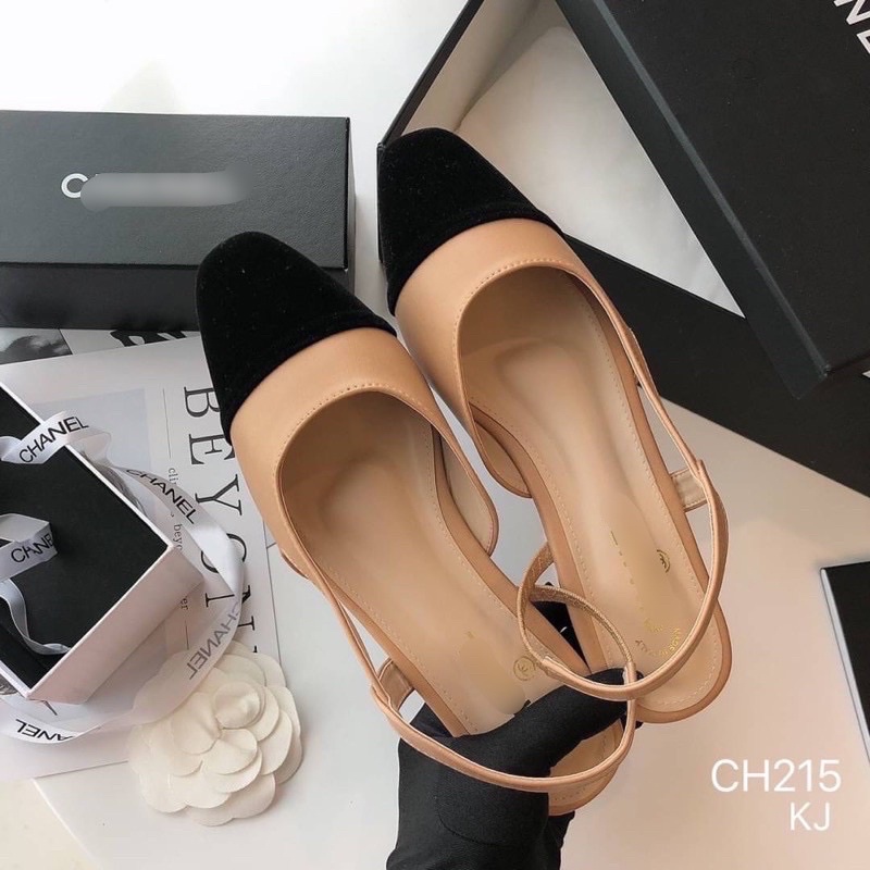 พร้อมส่งจากกทม รองเท้าคัทชู (36-41)รองเท้ารัดส้น CH-215 ส้นแบน รัดส้นหลัง งานจริง