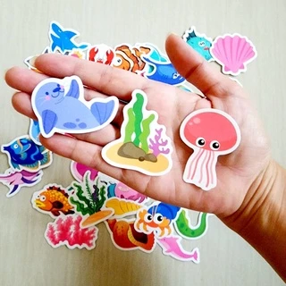 สติ๊กเกอร์ สัตว์น้ำ ใต้ทะเล ฉลาม ปลา ติดแน่น กันน้ำ ติดขวดน้ำ ของเล่น (50 ชิ้น) sea animal sticker