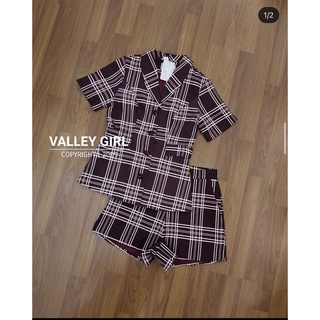 เซตเสื้อ+กางเกงขาสั้น  งานป้าย Valley Girl ไซส์ L ลายสก๊อต