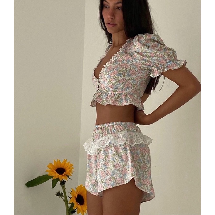 เสื้อไซส์ S พร้อมส่งค่ะ ✨Jadore Top & Short 🧺🪞