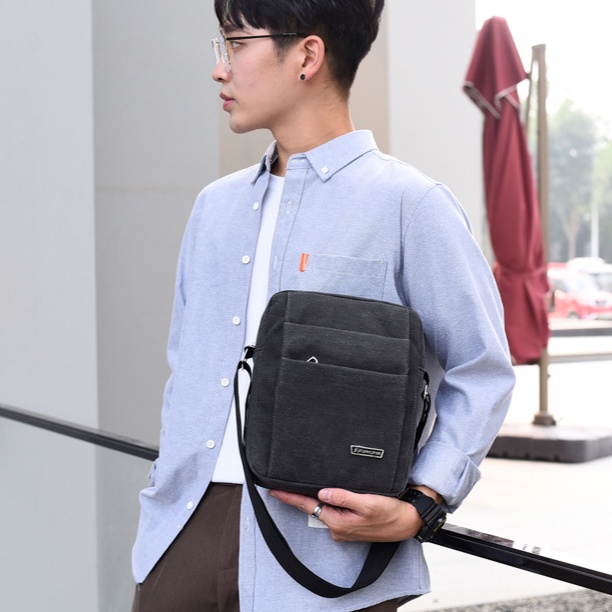 (w171) กระเป๋าสะพายข้าง ผ้าแคนวาส ใส่ทำงานเท่ ใบใหญ่มี5ซิป redskyzone - รูปที่ 2