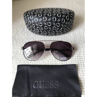 แว่นกันแดด GUESS GU7460 05B Black ของแท้ 100% พร้อมกล่อง